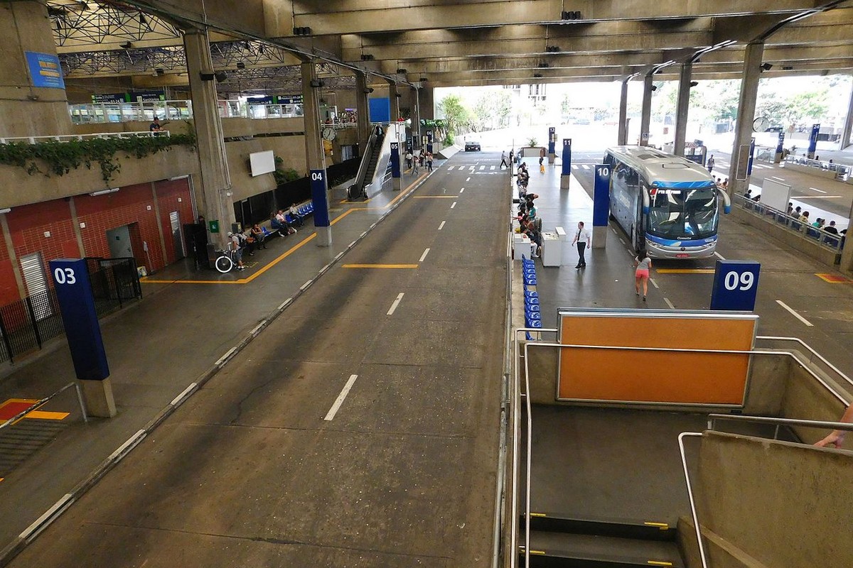 Jabaquara se destaca em transporte, mas sofre com esgoto a céu aberto