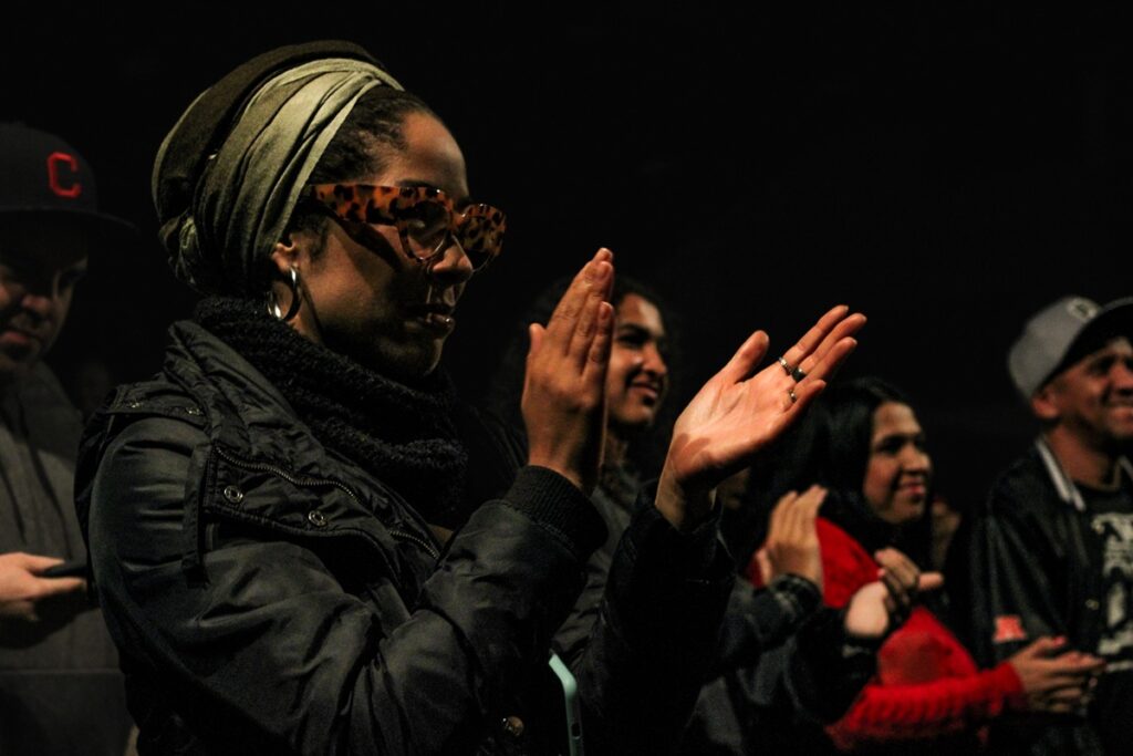 O curta-metragem foi aplaudido de pé pela plateia no teatro 
