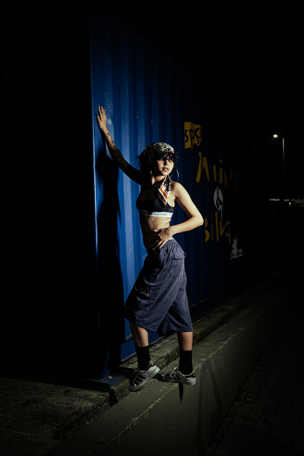 LARI ROCHA @larii_rochha Larissa Rocha Caldas, 18. Larissa é comunicadora, contabilizando mais de 50 mil seguidores. Ela é referência na moda local, misturando o mandrake, streetwear, esporte, com looks autênticos. Ela também realiza diversas parcerias com marcas locais, fomentando a economia local.