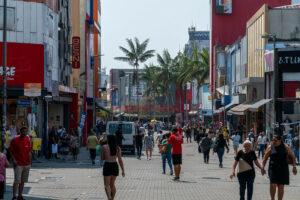 O que abre e fecha no aniversário de Guarulhos?